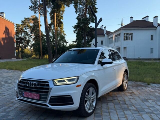 Белый Ауди Ку 5, объемом двигателя 2 л и пробегом 167 тыс. км за 26900 $, фото 1 на Automoto.ua