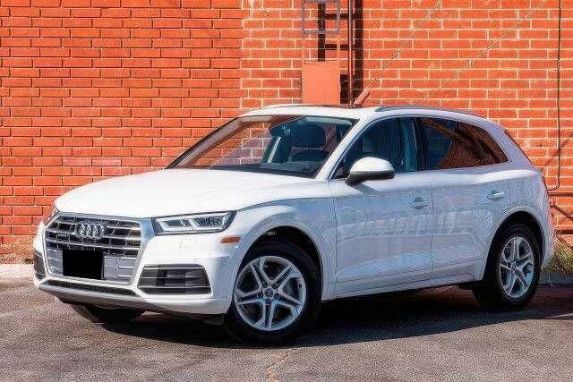 Білий Ауді Ку 5, об'ємом двигуна 2 л та пробігом 98 тис. км за 8000 $, фото 1 на Automoto.ua