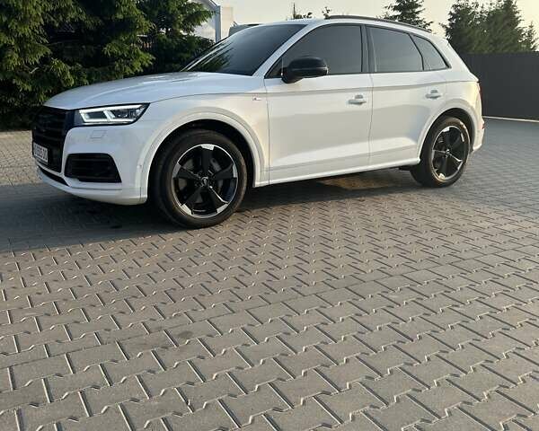 Білий Ауді Ку 5, об'ємом двигуна 2.97 л та пробігом 140 тис. км за 45698 $, фото 1 на Automoto.ua