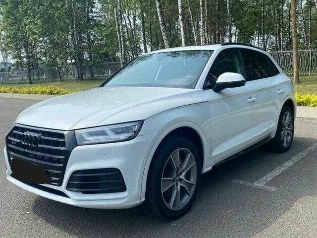 Белый Ауди Ку 5, объемом двигателя 2 л и пробегом 73 тыс. км за 19500 $, фото 1 на Automoto.ua