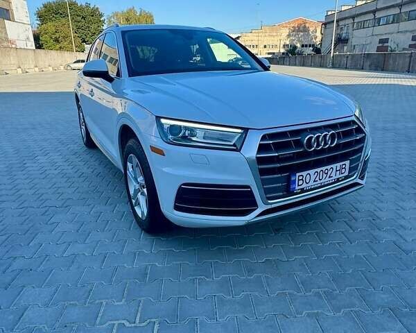 Ауди Ку 5 2019 в Тернополе на Automoto.ua Белый Ауди Ку 5, объемом двигателя 1.98 л и пробегом 88 тыс. км за 26500 $, фото 1 на Automoto.ua