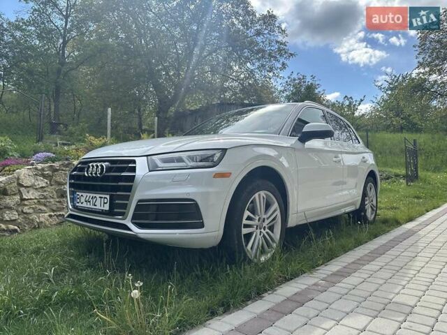 Белый Ауди Ку 5, объемом двигателя 1.98 л и пробегом 113 тыс. км за 30499 $, фото 1 на Automoto.ua