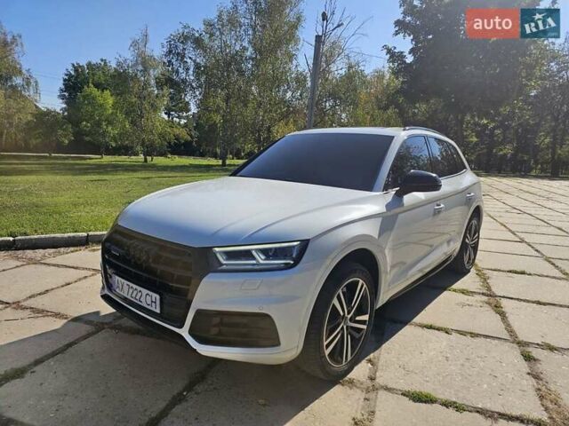 Белый Ауди Ку 5, объемом двигателя 1.98 л и пробегом 82 тыс. км за 31800 $, фото 1 на Automoto.ua