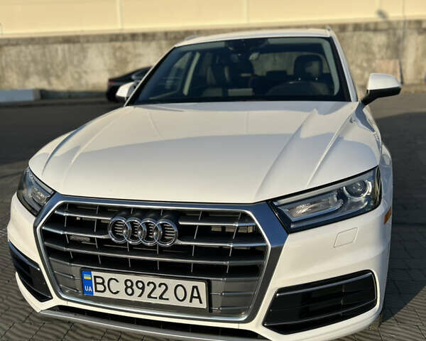 Белый Ауди Ку 5, объемом двигателя 1.98 л и пробегом 92 тыс. км за 25500 $, фото 1 на Automoto.ua