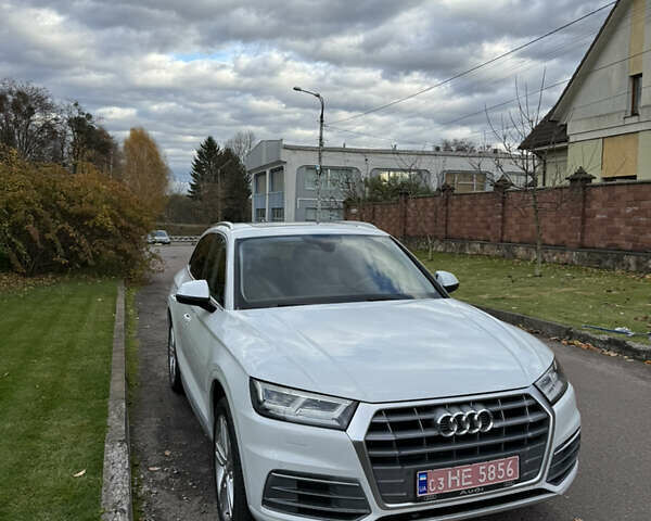 Білий Ауді Ку 5, об'ємом двигуна 1.98 л та пробігом 211 тис. км за 22300 $, фото 1 на Automoto.ua