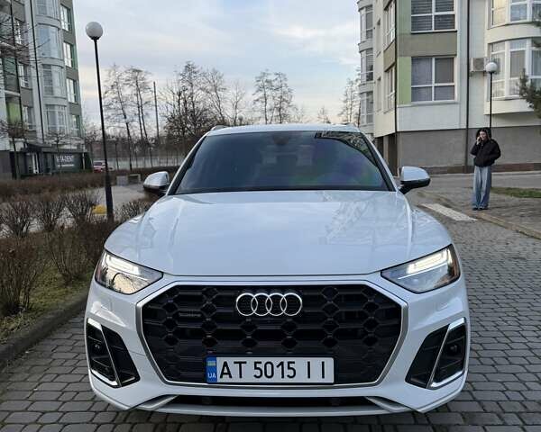 Белый Ауди Ку 5, объемом двигателя 1.98 л и пробегом 106 тыс. км за 49000 $, фото 1 на Automoto.ua