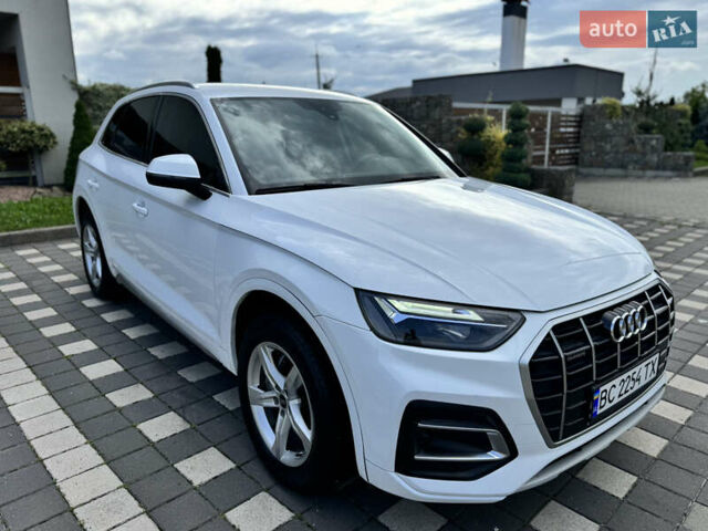 Белый Ауди Ку 5, объемом двигателя 2 л и пробегом 130 тыс. км за 26999 $, фото 1 на Automoto.ua