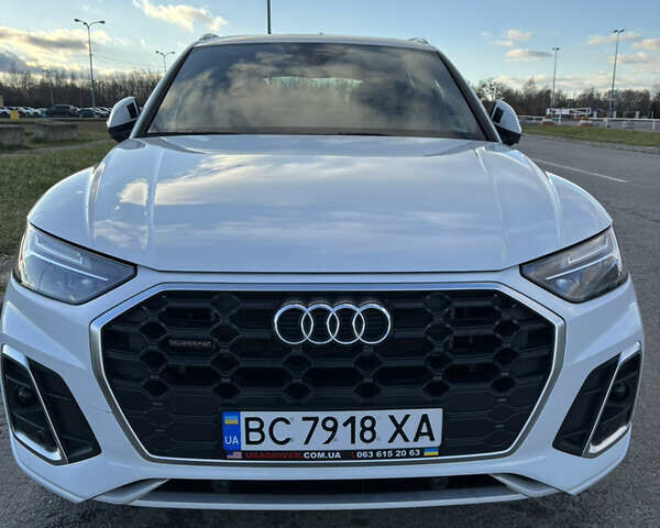 Белый Ауди Ку 5, объемом двигателя 1.98 л и пробегом 78 тыс. км за 39300 $, фото 1 на Automoto.ua