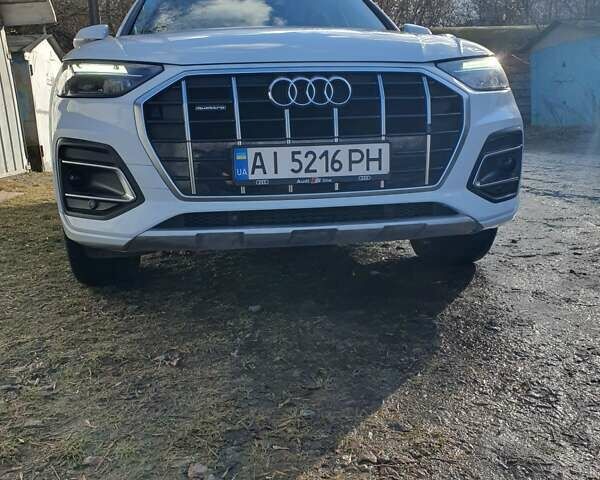 Белый Ауди Ку 5, объемом двигателя 1.98 л и пробегом 37 тыс. км за 42000 $, фото 1 на Automoto.ua