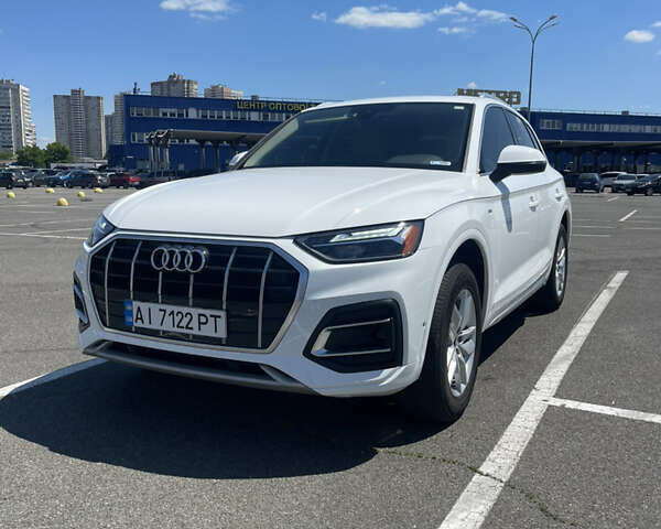 Белый Ауди Ку 5, объемом двигателя 1.98 л и пробегом 52 тыс. км за 33950 $, фото 1 на Automoto.ua