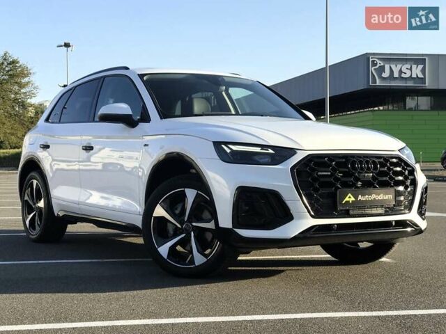 Белый Ауди Ку 5, объемом двигателя 2 л и пробегом 72 тыс. км за 33500 $, фото 1 на Automoto.ua