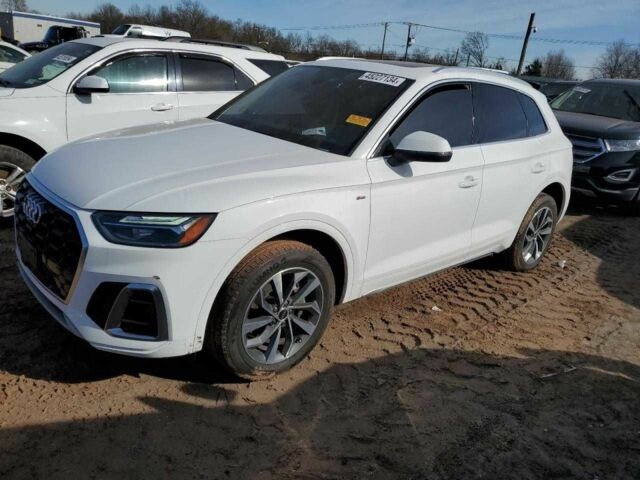 Белый Ауди Ку 5, объемом двигателя 2 л и пробегом 25 тыс. км за 9000 $, фото 1 на Automoto.ua