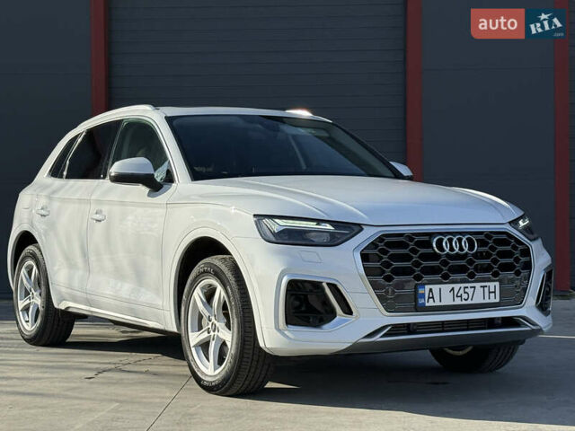 Ауді Ку 5 2023 у Барышевке на Automoto.ua Білий Ауді Ку 5, об'ємом двигуна 1.98 л та пробігом 22 тис. км за 37900 $, фото 1 на Automoto.ua