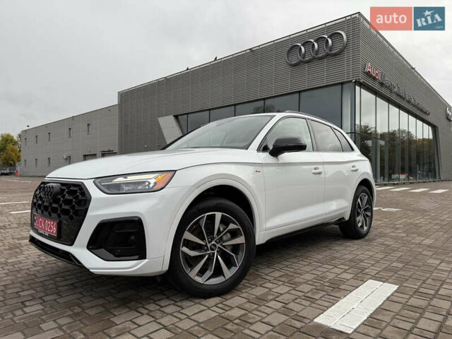 Ауди Ку 5 2023 в Львове на Automoto.ua Белый Ауди Ку 5, объемом двигателя 2 л и пробегом 16 тыс. км за 39500 $, фото 1 на Automoto.ua