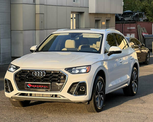 Белый Ауди Ку 5, объемом двигателя 1.98 л и пробегом 15 тыс. км за 41500 $, фото 1 на Automoto.ua