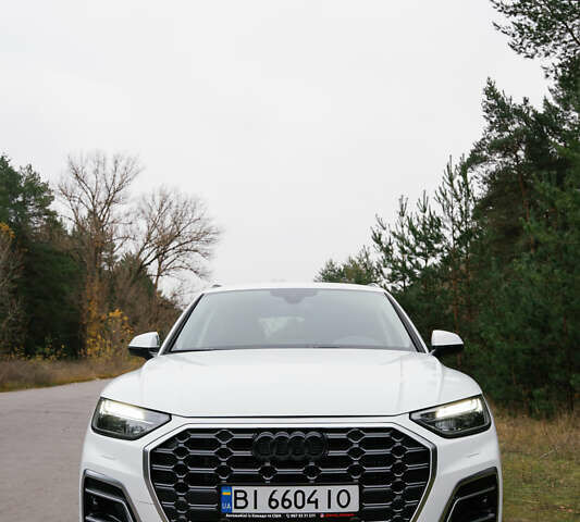 Белый Ауди Ку 5, объемом двигателя 1.98 л и пробегом 2 тыс. км за 42000 $, фото 1 на Automoto.ua