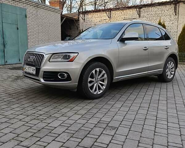 Бежевий Ауді Ку 5, об'ємом двигуна 1.98 л та пробігом 272 тис. км за 15200 $, фото 1 на Automoto.ua