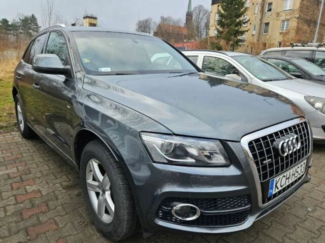 Черный Ауди Ку 5, объемом двигателя 3 л и пробегом 220 тыс. км за 2300 $, фото 1 на Automoto.ua