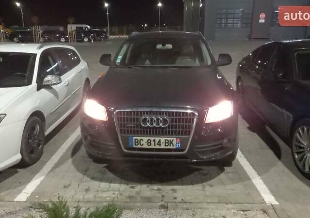 Чорний Ауді Ку 5, об'ємом двигуна 2 л та пробігом 320 тис. км за 14000 $, фото 1 на Automoto.ua