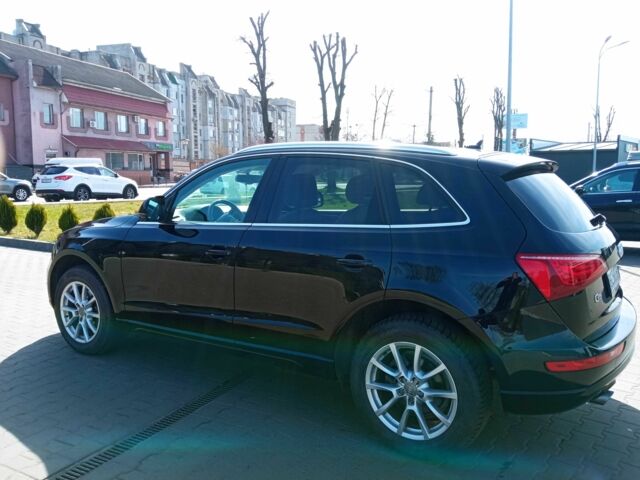 Черный Ауди Ку 5, объемом двигателя 2 л и пробегом 202 тыс. км за 312 $, фото 1 на Automoto.ua