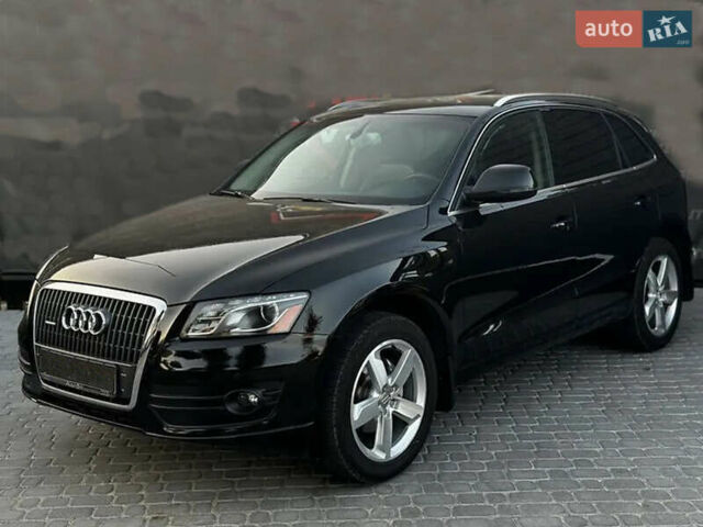 Черный Ауди Ку 5, объемом двигателя 2 л и пробегом 245 тыс. км за 13800 $, фото 1 на Automoto.ua