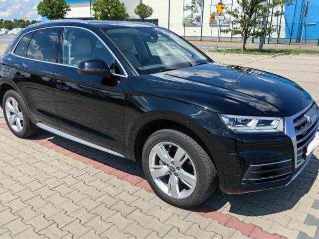 Черный Ауди Ку 5, объемом двигателя 2 л и пробегом 83 тыс. км за 13800 $, фото 1 на Automoto.ua