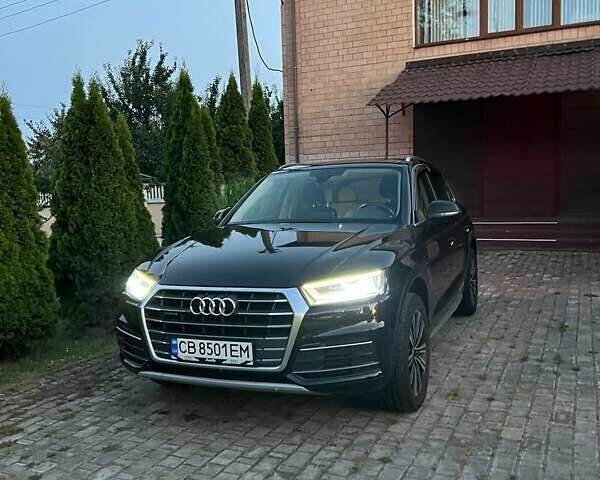 Черный Ауди Ку 5, объемом двигателя 1.98 л и пробегом 123 тыс. км за 25000 $, фото 1 на Automoto.ua