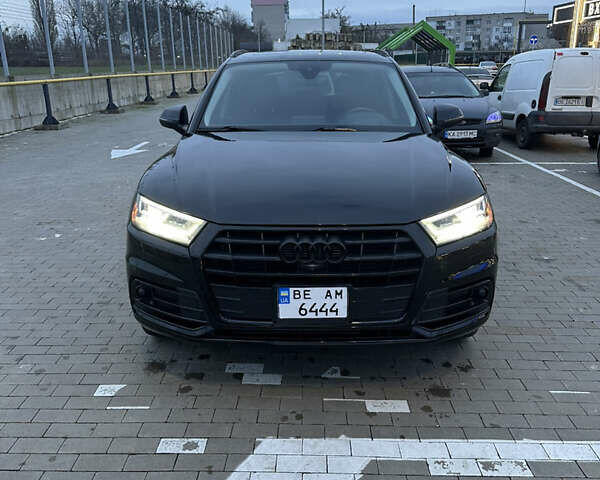 Черный Ауди Ку 5, объемом двигателя 1.98 л и пробегом 132 тыс. км за 23000 $, фото 1 на Automoto.ua