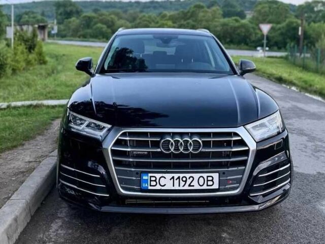 Черный Ауди Ку 5, объемом двигателя 2 л и пробегом 102 тыс. км за 17900 $, фото 1 на Automoto.ua