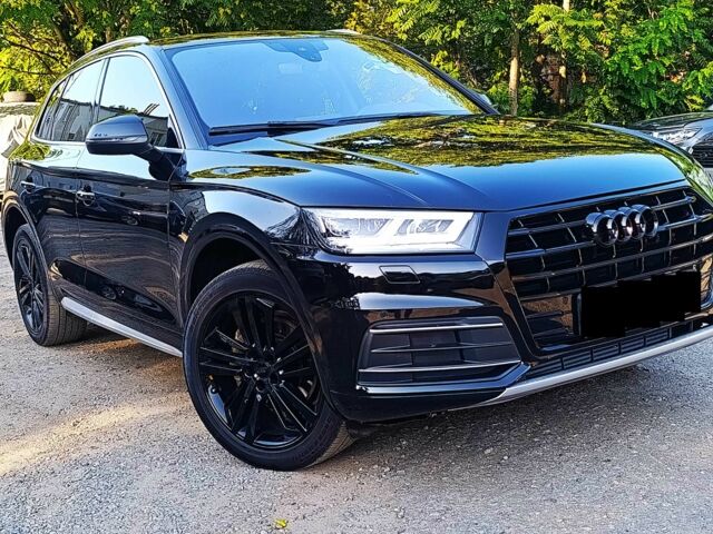 Чорний Ауді Ку 5, об'ємом двигуна 2 л та пробігом 85 тис. км за 25900 $, фото 1 на Automoto.ua
