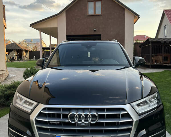 Черный Ауди Ку 5, объемом двигателя 1.97 л и пробегом 96 тыс. км за 39900 $, фото 1 на Automoto.ua