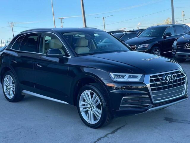 Черный Ауди Ку 5, объемом двигателя 2 л и пробегом 31 тыс. км за 14200 $, фото 1 на Automoto.ua