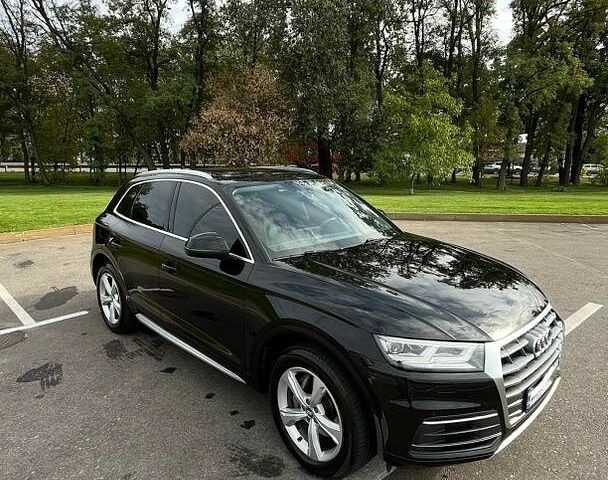 Чорний Ауді Ку 5, об'ємом двигуна 1.98 л та пробігом 141 тис. км за 25700 $, фото 1 на Automoto.ua