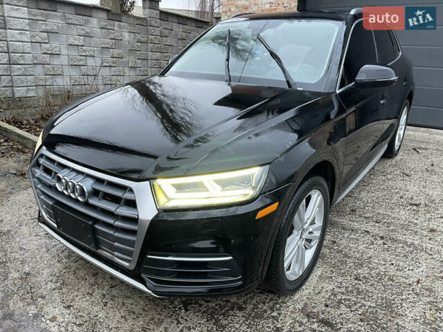 Чорний Ауді Ку 5, об'ємом двигуна 2 л та пробігом 154 тис. км за 17500 $, фото 1 на Automoto.ua