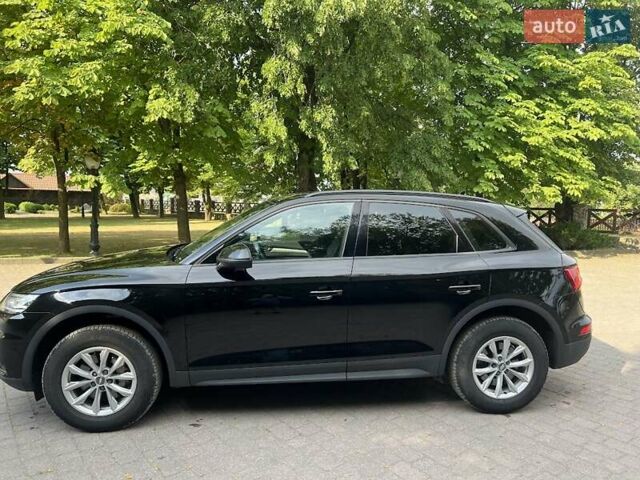Черный Ауди Ку 5, объемом двигателя 2 л и пробегом 185 тыс. км за 36000 $, фото 1 на Automoto.ua