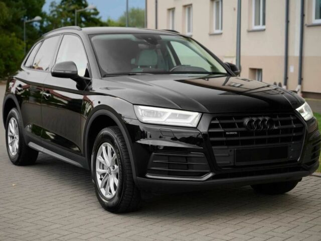 Черный Ауди Ку 5, объемом двигателя 2 л и пробегом 50 тыс. км за 25000 $, фото 1 на Automoto.ua