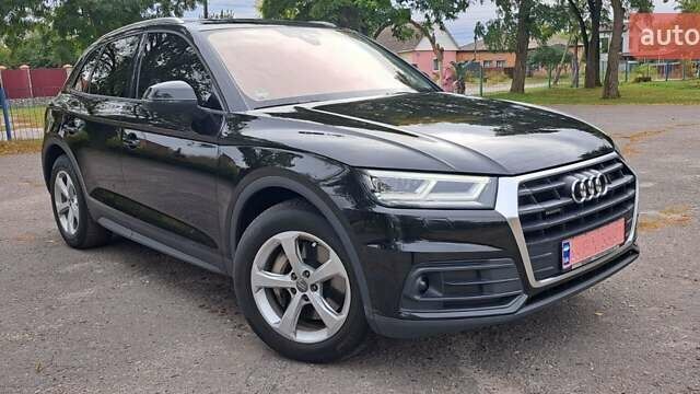 Чорний Ауді Ку 5, об'ємом двигуна 3 л та пробігом 181 тис. км за 33999 $, фото 1 на Automoto.ua