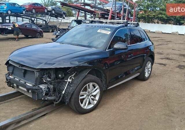 Черный Ауди Ку 5, объемом двигателя 1.98 л и пробегом 164 тыс. км за 19000 $, фото 1 на Automoto.ua