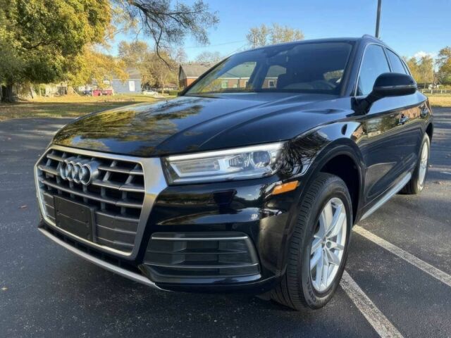 Черный Ауди Ку 5, объемом двигателя 2 л и пробегом 49 тыс. км за 21500 $, фото 1 на Automoto.ua