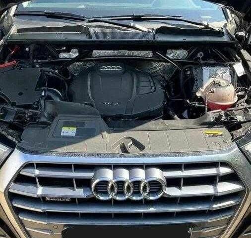 Черный Ауди Ку 5, объемом двигателя 2 л и пробегом 55 тыс. км за 17500 $, фото 1 на Automoto.ua