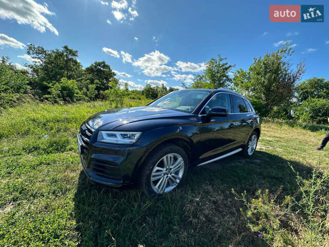 Черный Ауди Ку 5, объемом двигателя 1.97 л и пробегом 50 тыс. км за 30500 $, фото 1 на Automoto.ua