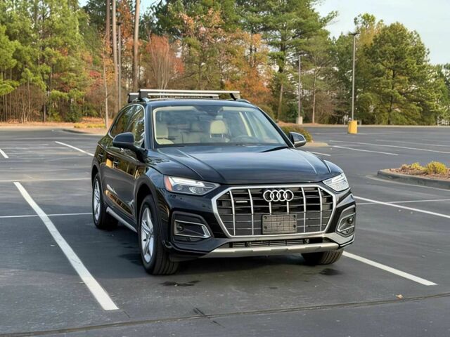 Чорний Ауді Ку 5, об'ємом двигуна 2 л та пробігом 28 тис. км за 22800 $, фото 1 на Automoto.ua