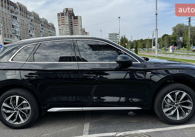 Чорний Ауді Ку 5, об'ємом двигуна 1.98 л та пробігом 16 тис. км за 34500 $, фото 1 на Automoto.ua