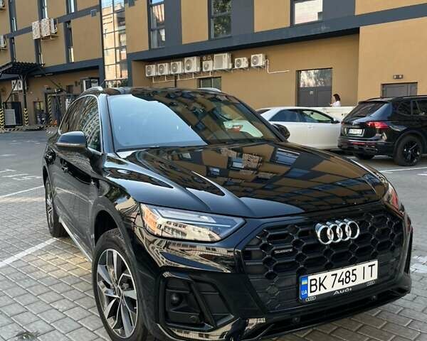 Чорний Ауді Ку 5, об'ємом двигуна 1.98 л та пробігом 33 тис. км за 47500 $, фото 1 на Automoto.ua