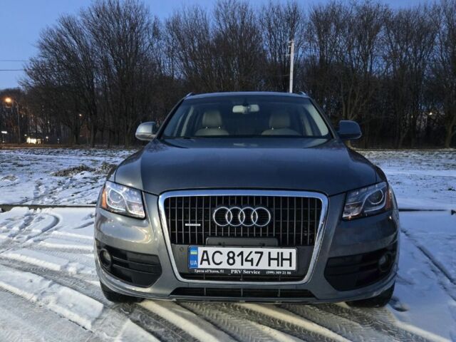 Серый Ауди Ку 5, объемом двигателя 2 л и пробегом 210 тыс. км за 12500 $, фото 1 на Automoto.ua
