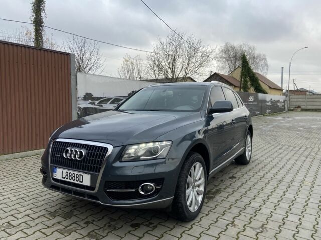 Сірий Ауді Ку 5, об'ємом двигуна 2 л та пробігом 193 тис. км за 11000 $, фото 1 на Automoto.ua