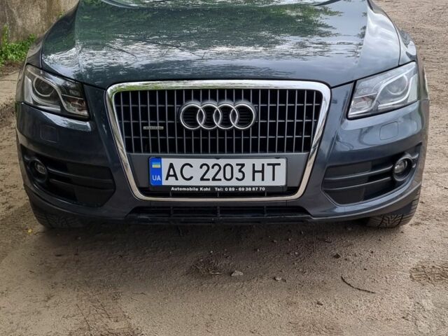 Сірий Ауді Ку 5, об'ємом двигуна 2 л та пробігом 211 тис. км за 10500 $, фото 1 на Automoto.ua