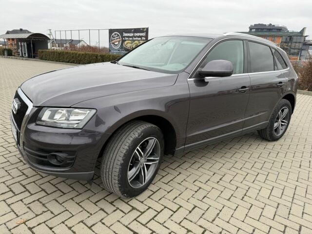 Серый Ауди Ку 5, объемом двигателя 3 л и пробегом 259 тыс. км за 16300 $, фото 1 на Automoto.ua