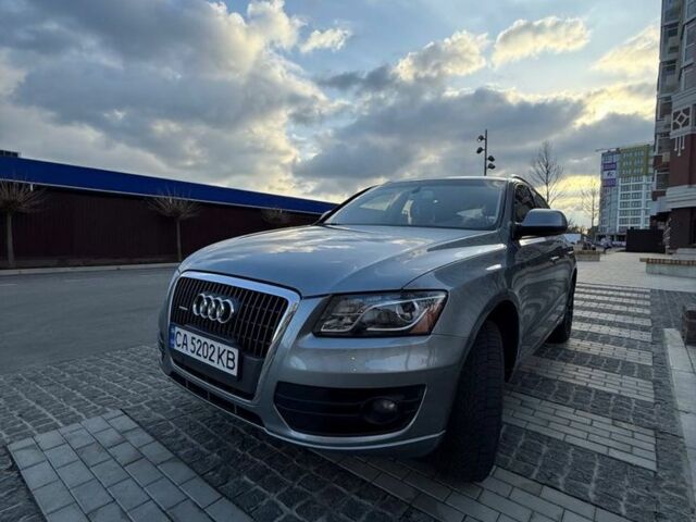 Серый Ауди Ку 5, объемом двигателя 2 л и пробегом 300 тыс. км за 13700 $, фото 1 на Automoto.ua