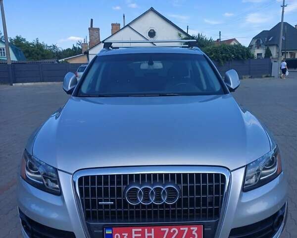 Серый Ауди Ку 5, объемом двигателя 2 л и пробегом 170 тыс. км за 13300 $, фото 1 на Automoto.ua